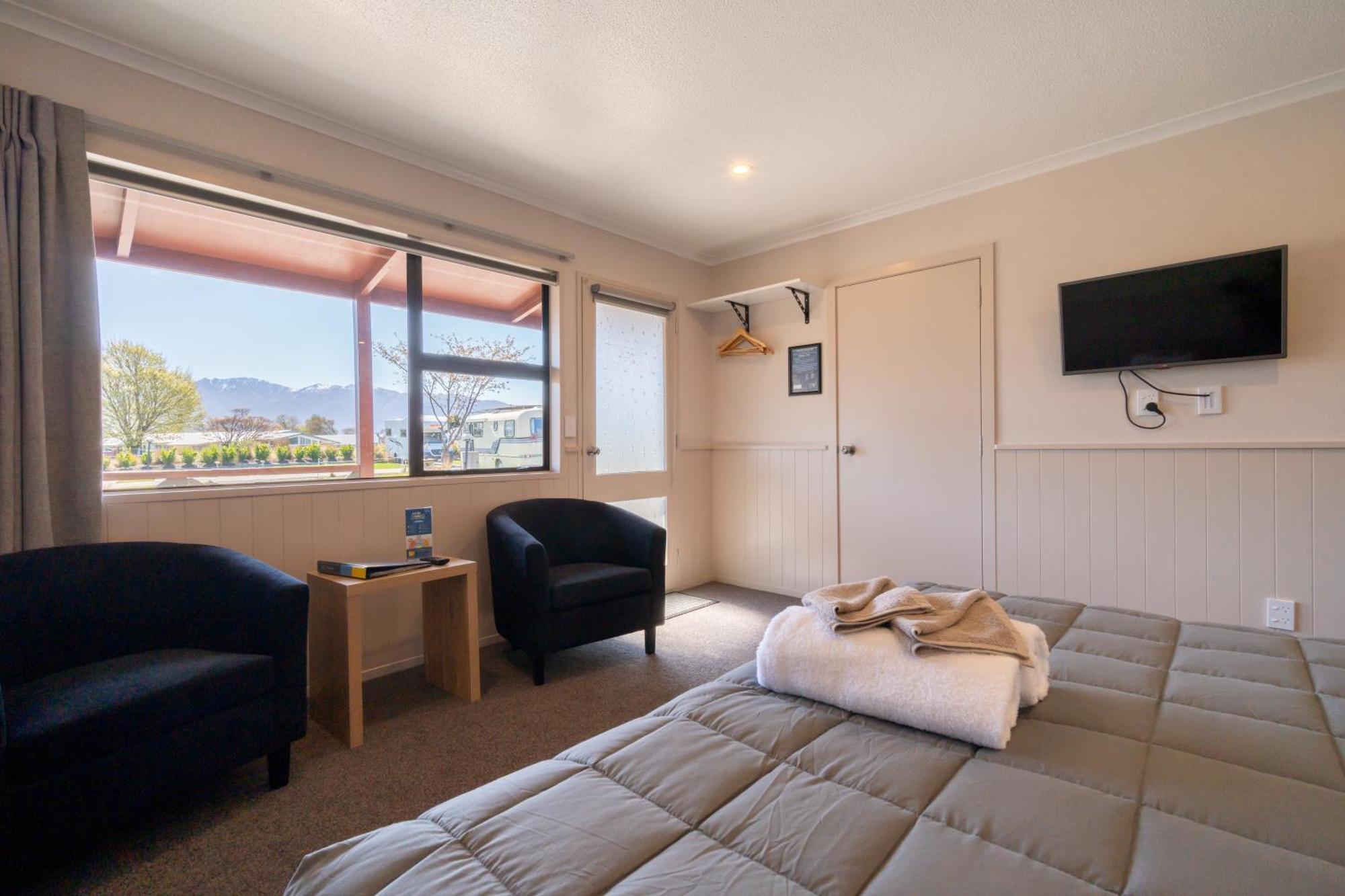 Te Anau Top 10 Holiday Park And Motels Екстер'єр фото