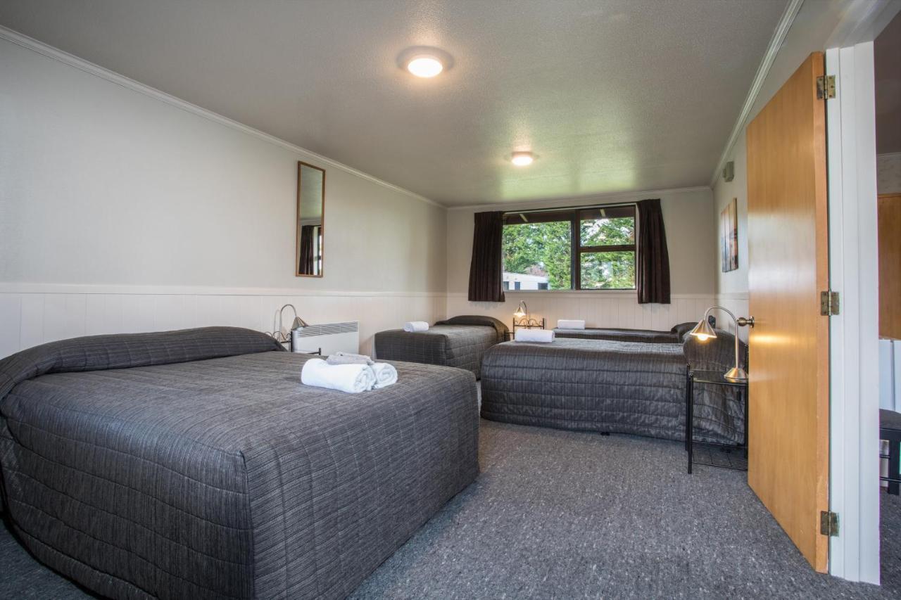 Te Anau Top 10 Holiday Park And Motels Екстер'єр фото